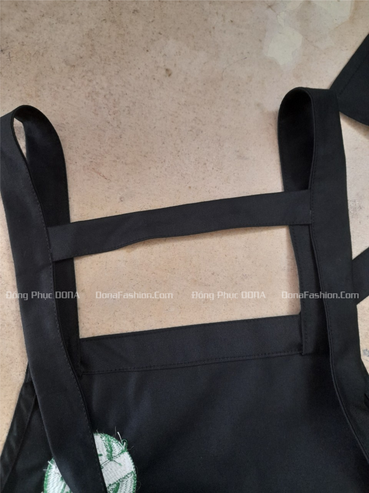 Tạp dề yếm dài Tea Daddy