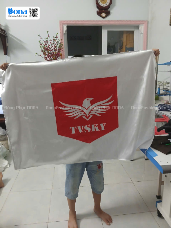 Cờ treo công ty SKY