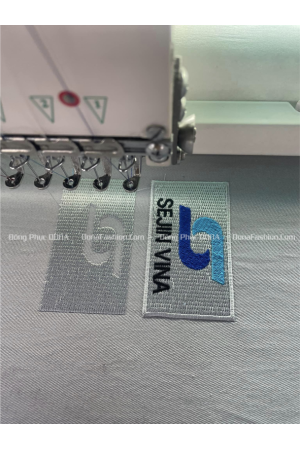 Thêu logo áo đồng phục bảo hộ